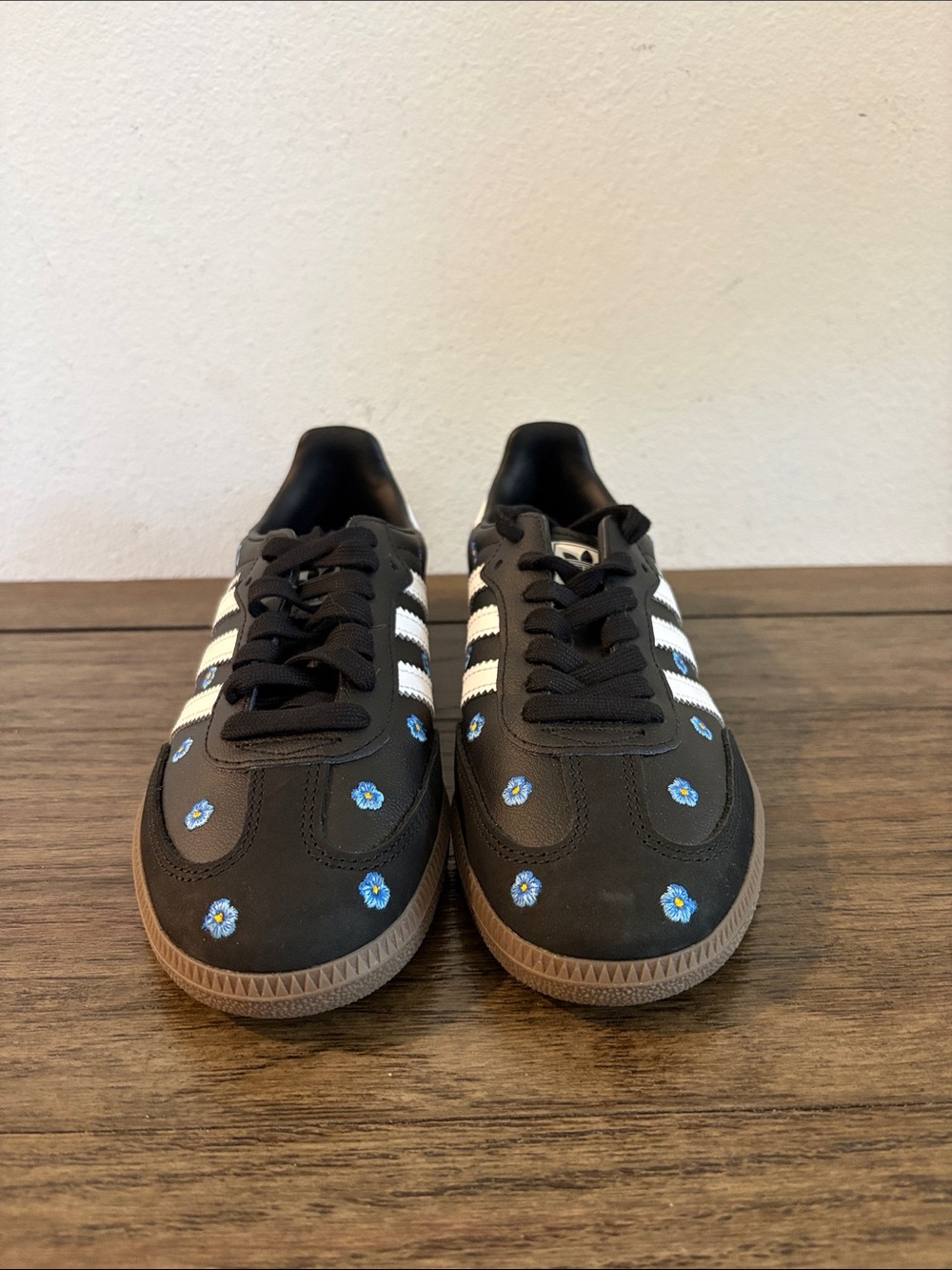 NEW [adidas] Samba Blue Floral Black Classic Low-Top Sneakers Shoes Women’s 6 - Picture 7 of 16